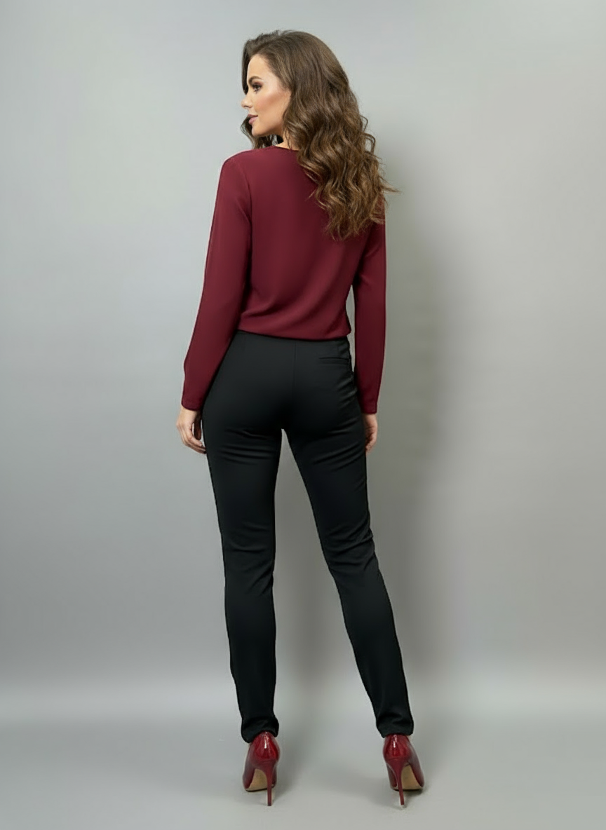 Storesnio audinio kelnės Mija SLIM fit (juoda)